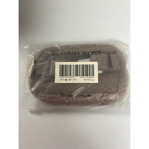 NEW Cross Body Bag Victoria Secret Teddy Fur Plush Taupe - Picture 8 of 9